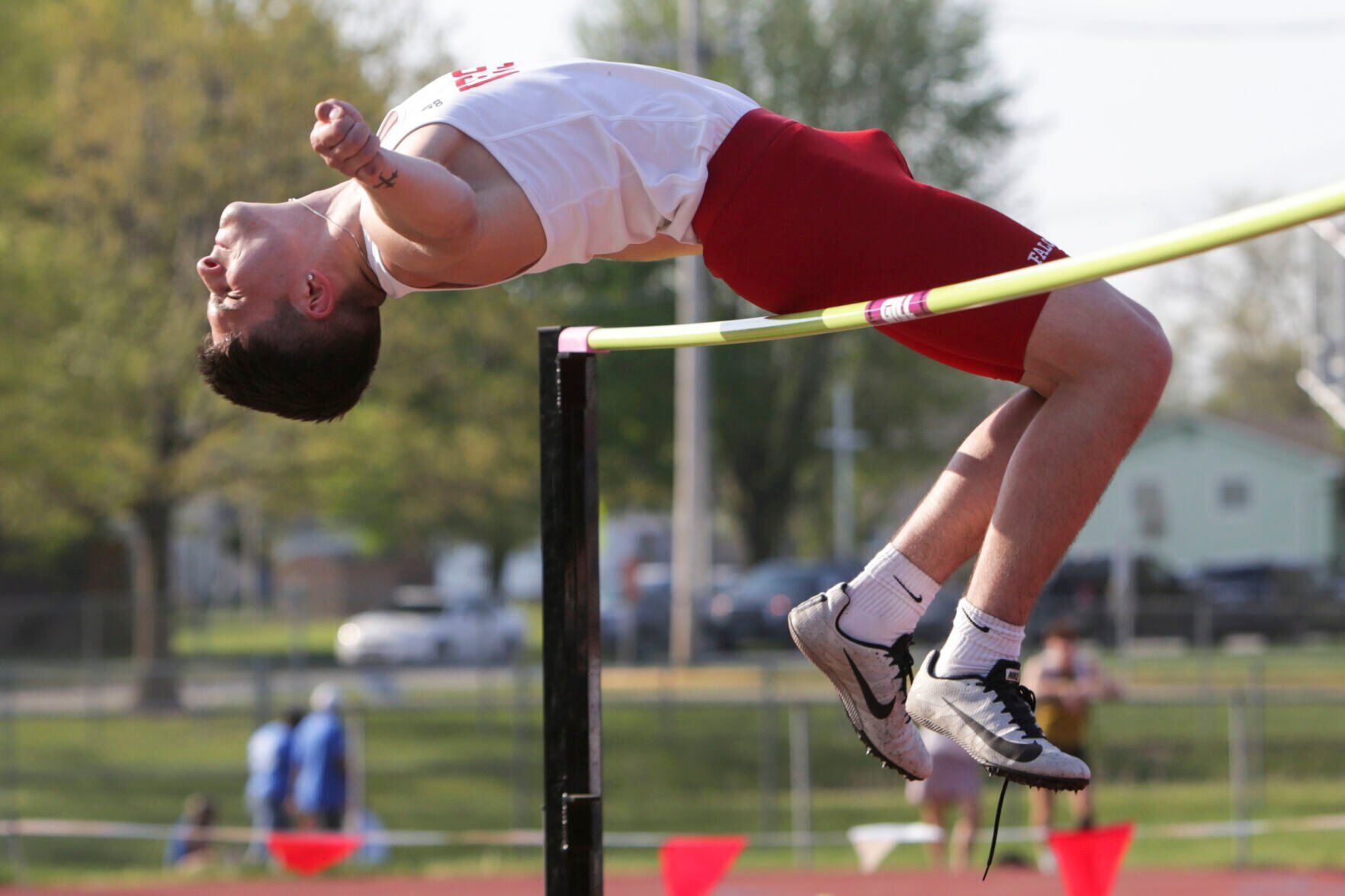 051222-qc-spt-district track-126.jpg